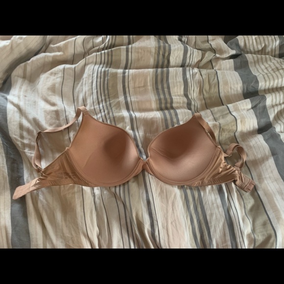 Adore Me Nude Push up - Picture 4 of 5